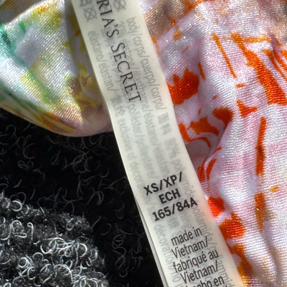 VS tie dye bandeau top - Picture 5 of 6